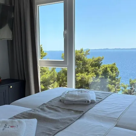 Seaside Family Friendly House With A Swimming Pool - Vinacac, Korcula - 24999 *