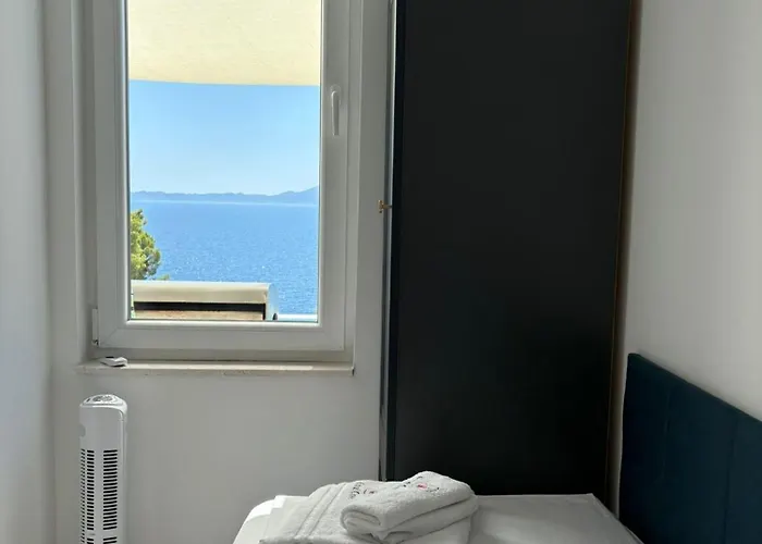 Seaside Family Friendly House With A Swimming Pool Brna - Vinacac, Korcula - 24999 * Blato (Korcula)